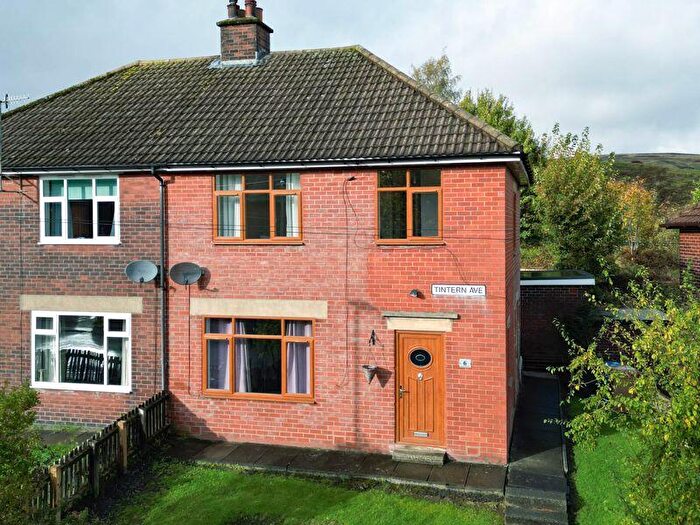 3 Bedroom Semi Detached House For Sale In Tintern Avenue, Littleborough, OL15
