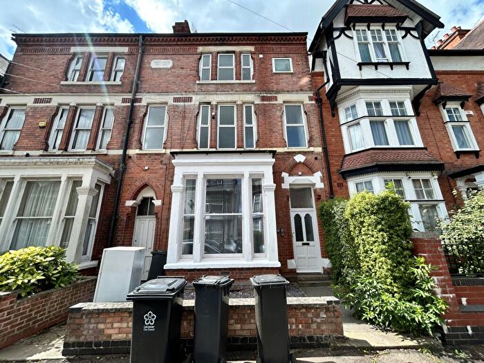 2 Bedroom Apartment To Rent In Westleigh Road, Leicester, LE3