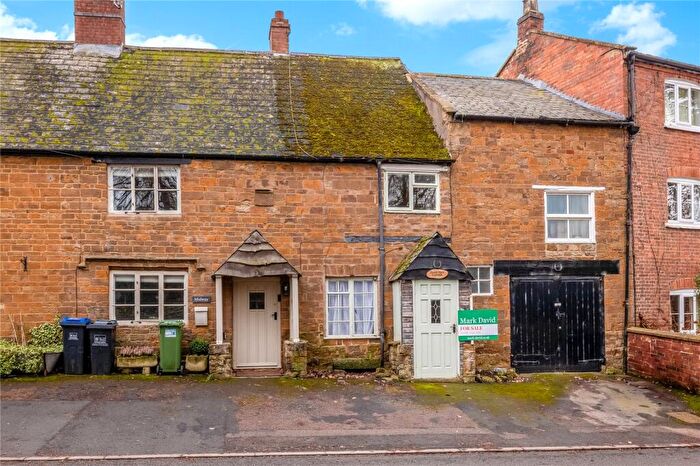 2 Bedroom Terraced House For Sale In High Street, Lower Brailes, Banbury, Oxfordshire, OX15