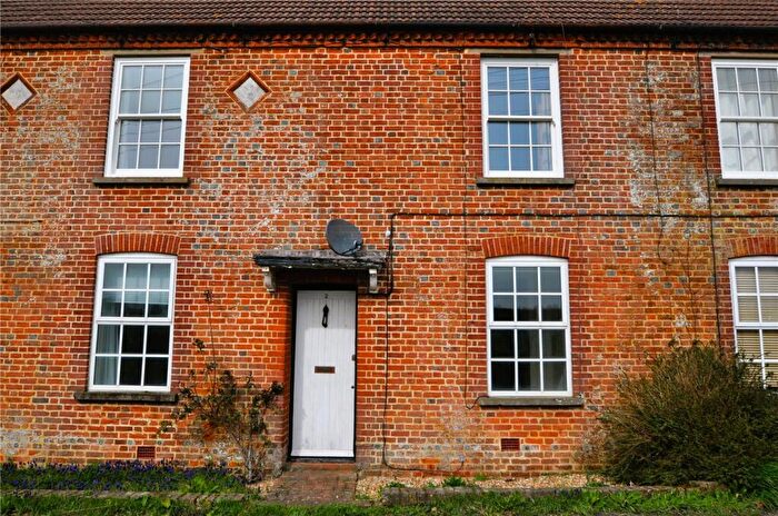 2 Bedroom Terraced House To Rent In Merton Lane, Canterbury, Kent, CT4