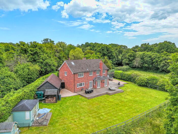 5 Bedroom Detached House For Sale In Shirley, Bransgore, Christchurch, BH23