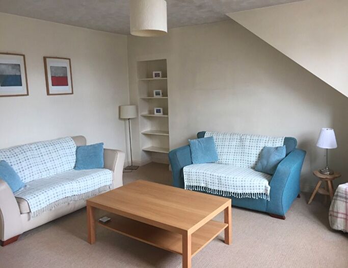 2 Bedroom Flat To Rent In Mount Street, Aberdeen, AB25
