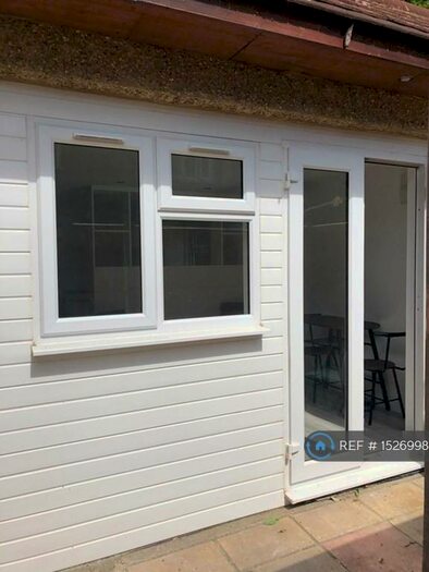 1 Bedroom Flat To Rent In Southgate, London, N14