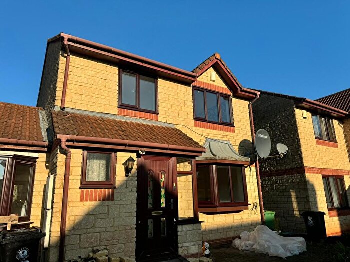3 Bedroom Detached House To Rent In Barkleys Hill, Stapleton, BS16
