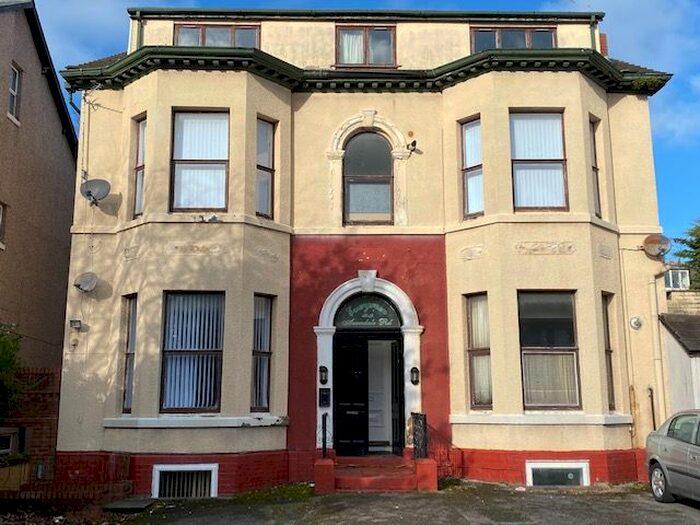 2 Bedroom Flat To Rent In Avondale Road, Southport, Merseyside, PR9