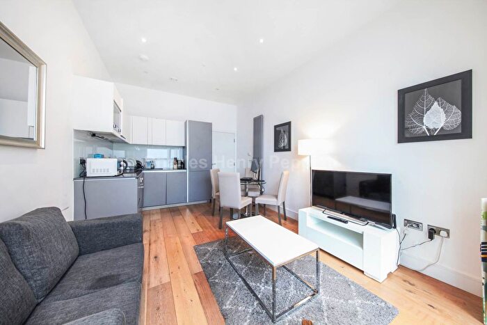 1 Bedroom Flat For Sale In Carlow Street, Camden Town, NW1