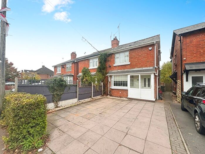 2 Bedroom Semi-detached House For Sale In Evesham Road, Redditch, Worcestershire, B97