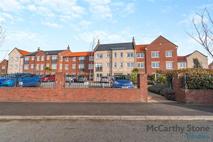 1 Bedroom Flat For Sale In Eastgate, Pickering, YO18