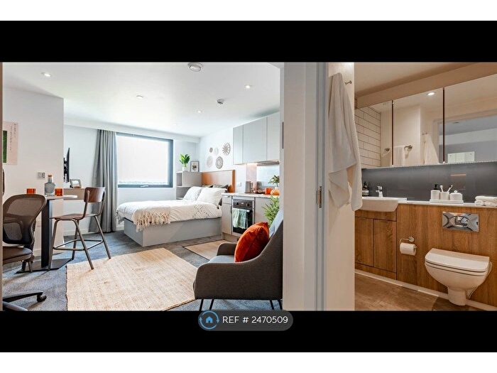 Studio To Rent In True Student, Salford, M50