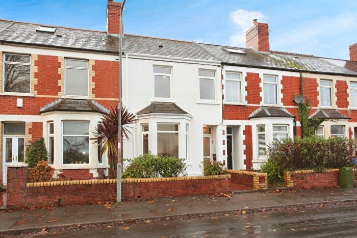 3 Bedroom Terraced House For Sale In College Road, Whitchurch, Cardiff, CF14