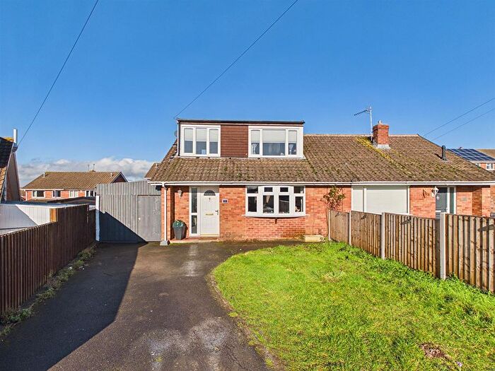 3 Bedroom Semi Detached House For Sale In Althorp Close, Tuffley, Gloucester, GL4