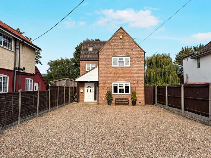 5 Bedroom Detached House For Sale In Vicarage Road, Thetford, IP24
