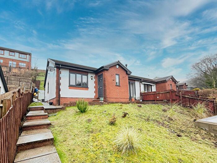 3 Bedroom Semi-Detached Bungalow For Sale In Blackmill Road, Lewistown, CF32