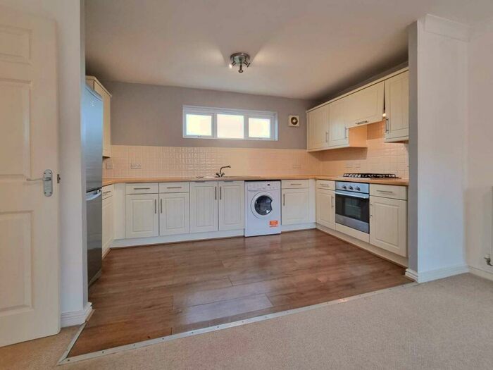 2 Bedroom Apartment To Rent In Childers Court, Ipswich, IP3