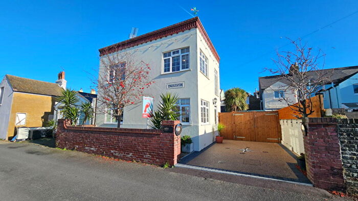3 Bedroom Detached House For Sale In Campbell Road, Walmer, Deal, CT14