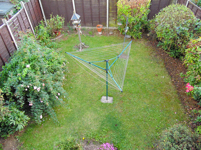 2 Bedroom Semi-Detached House For Sale In Nene Meadows, Sutton Bridge, PE12