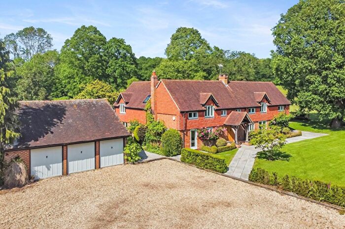 6 Bedroom Detached House To Rent In Pigbush Lane, Loxwood, RH14