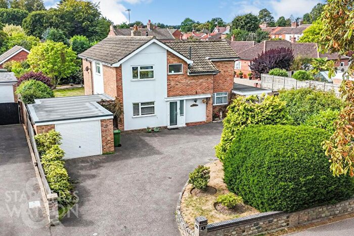 4 Bedroom Detached House For Sale In Crow Road, North Walsham, NR28