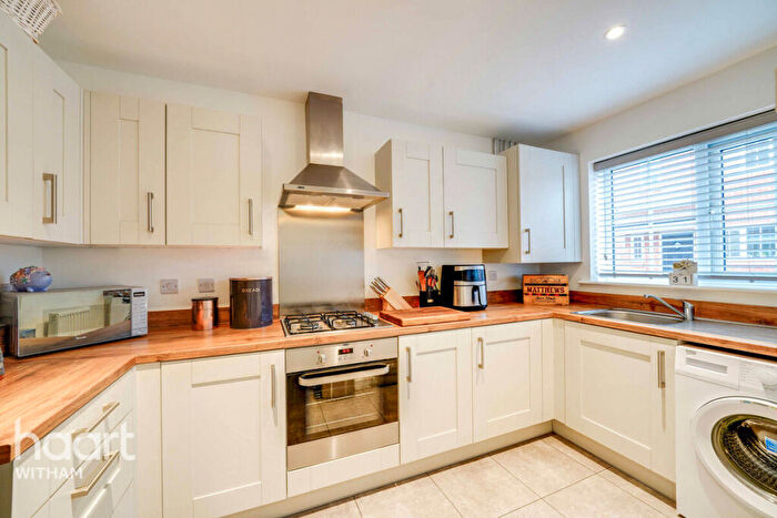 2 Bedroom Semi-Detached House For Sale In Hawkins Close, Rivenhall, CM8
