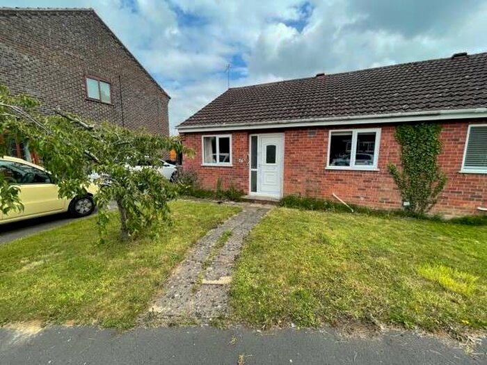 2 Bedroom Bungalow To Rent In Barley Way, Norwich, NR17