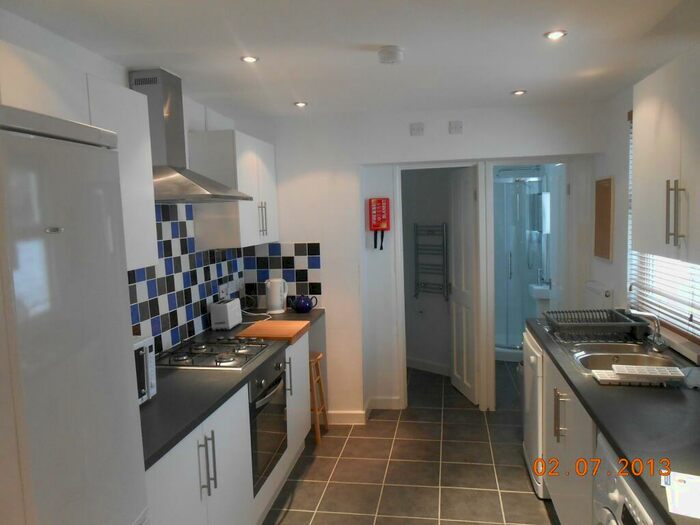 4 Bedroom House To Rent In Alexander Street, Cathays, Cardiff, CF24