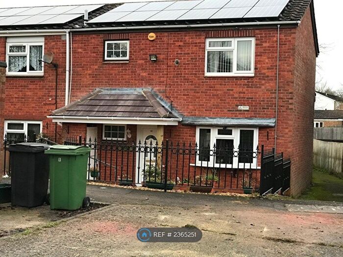 3 Bedroom End Of Terrace House To Rent In Chopin Road, Basingstoke, RG22