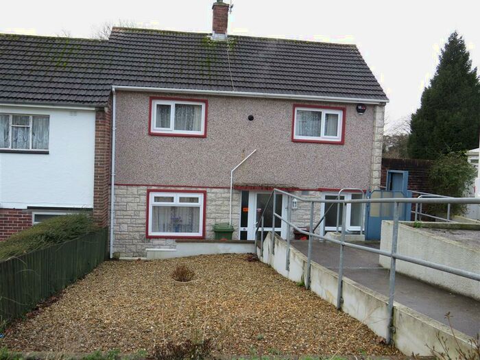 2 Bedroom House To Rent In Carradale Road, Plymouth, PL6