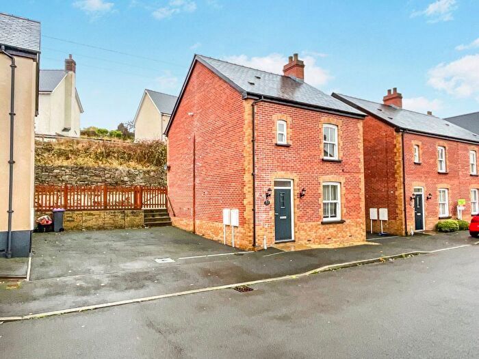 3 Bedroom Detached House For Sale In Rowan Way, Blaenavon, Pontypool, NP4