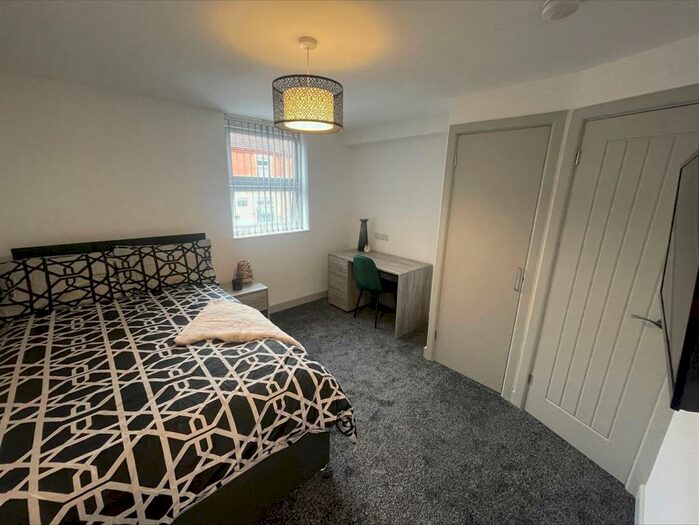 5 Bedroom Terraced House To Rent In Hamilton Road, Coventry, CV2