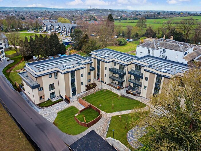 2 Bedroom Apartment For Sale In Baxter Green, Bramcote, Nottingham, NG9