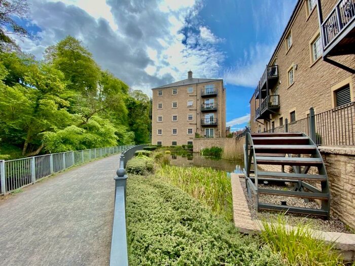 2 Bedroom Flat To Rent In Woodhall Millbrae, Juniper Green, Edinburgh, EH14