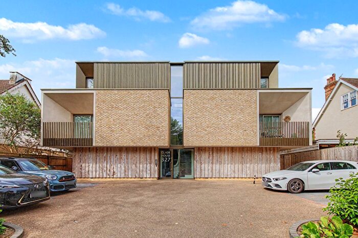 3 Bedroom Flat For Sale In Glade House, Woodstock Road, Oxford, Oxfordshire, OX2
