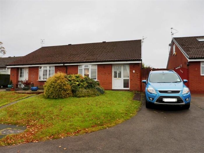 2 Bedroom Property To Rent In Chester Close, New Inn, Pontypool NP4