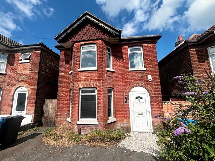 3 Bedroom Property To Rent In Alder Road, Poole, BH12