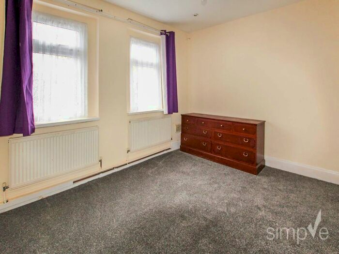 3 Bedroom Property To Rent In Spencer Street, Southall, Middlesex, UB2