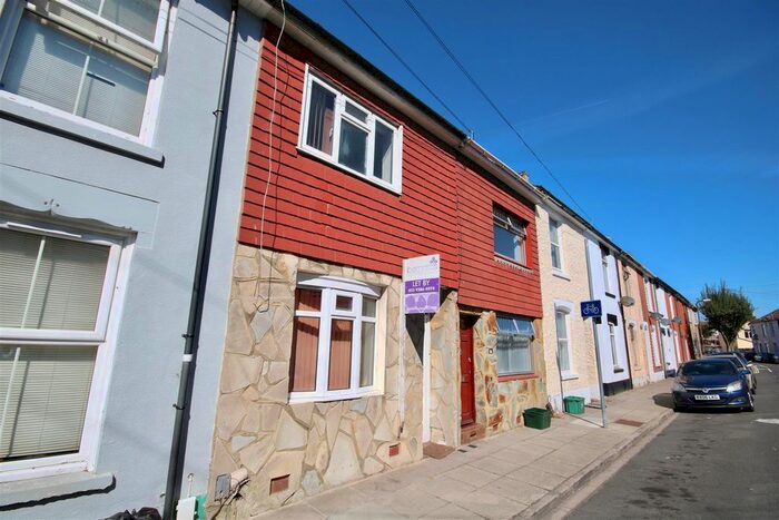 2 Bedroom Terraced House To Rent In Oxford Road, Southsea, PO5