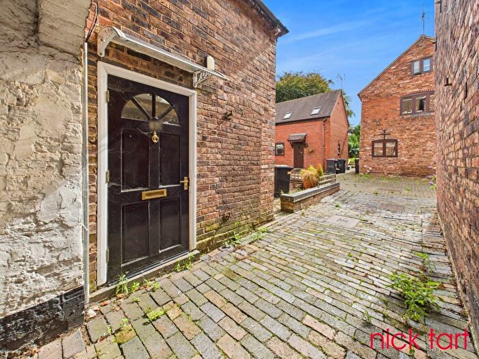 2 Bedroom Flat To Rent In Whitburn Street, Bridgnorth, WV16