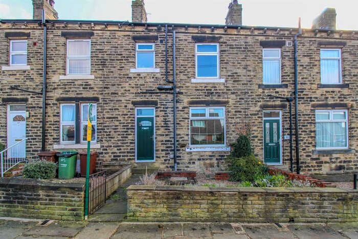 2 Bedroom Terraced House For Sale In Healey Road, Ossett, WF5