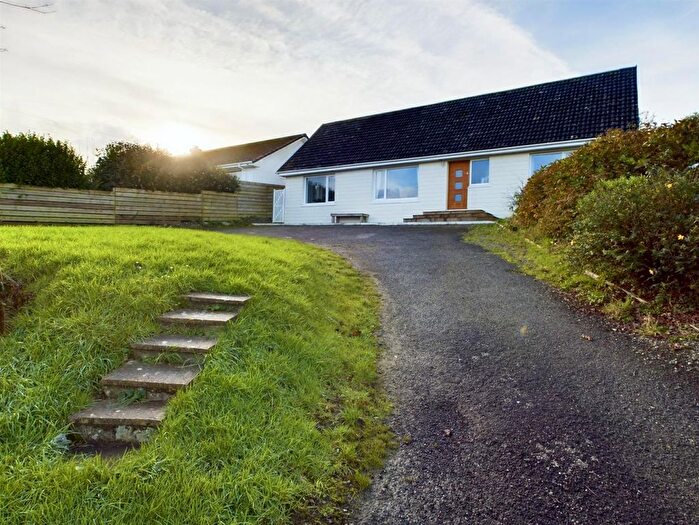 4 Bedroom Cottage For Sale In Hunters Lodge, Keeston, Haverfordwest, SA62