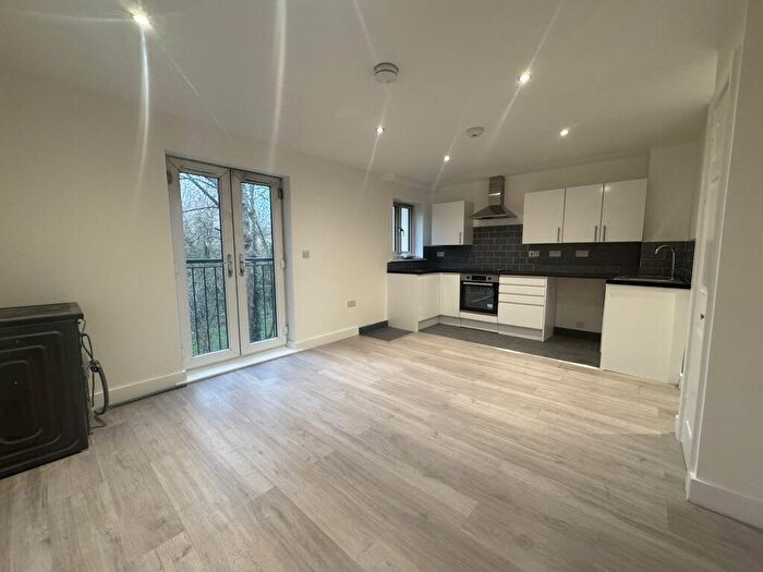 2 Bedroom Flat To Rent In Spireview, Paynes Road, SO15