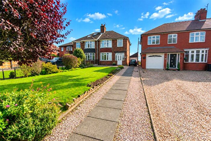 3 Bedroom Semi-Detached House For Sale In Middlewich Road, Winsford, CW7