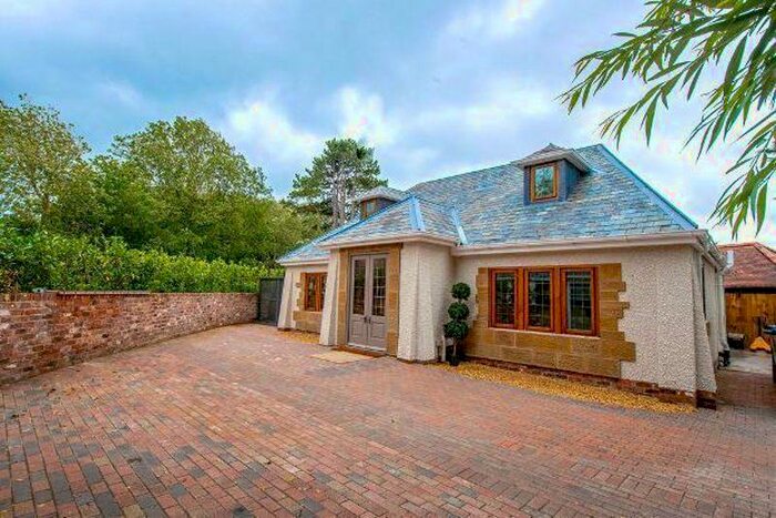 3 Bedroom Coach House To Rent In Poplar Avenue, Liverpool, L23