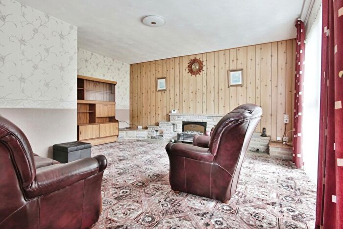 3 Bedroom Terraced House For Sale In Sandford Close, Bransholme, Hull, HU7