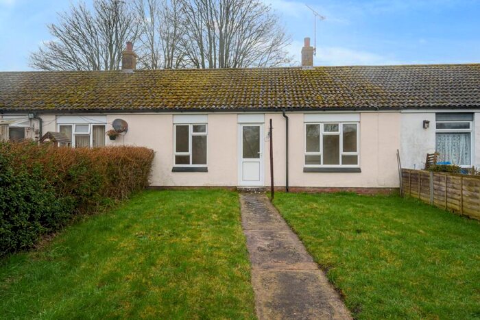 2 Bedroom Bungalow To Rent In Hatfields Devizes, SN10