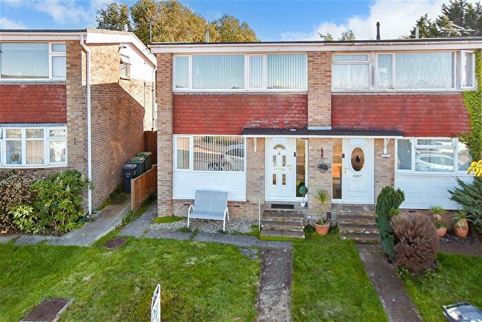 2 Bedroom Semi-detached House For Sale In Perowne Way, Sandown, Isle Of Wight, PO36