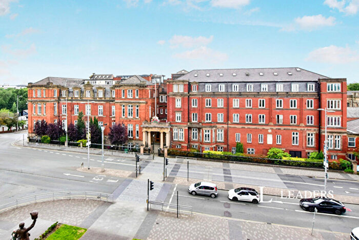 1 Bedroom Apartment To Rent In The Royal, Wilton Place, Salford, M3