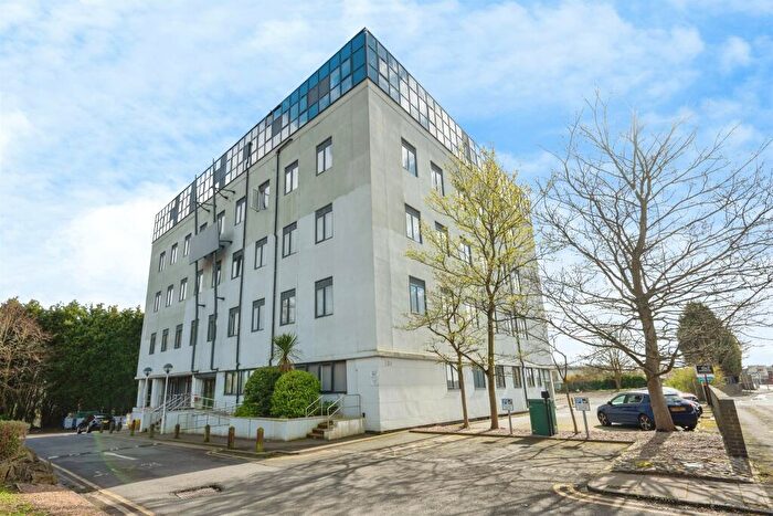 1 Bedroom Apartment For Sale In Dudley Road, Brierley Hill, DY5