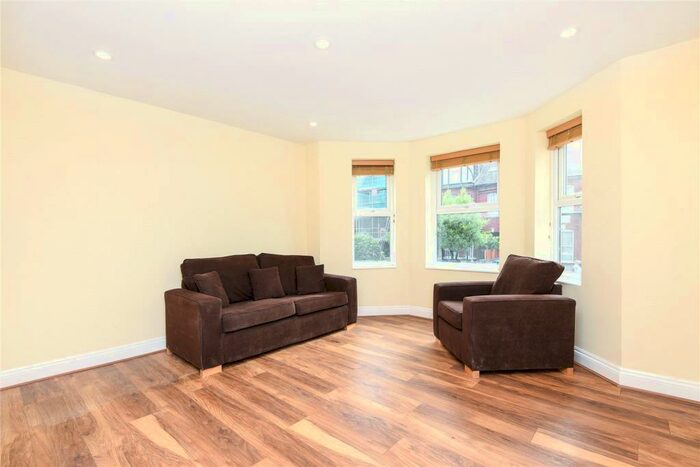 1 Bedroom Apartment To Rent In Beaumont House, Park Avenue, Willesden Green, London, NW2