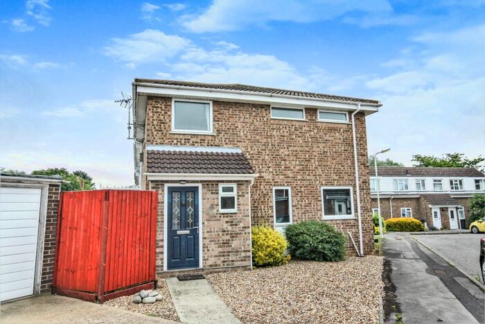 1 Bedroom End Of Terrace House To Rent In Lobelia Close, Springfield, Chelmsford, CM1