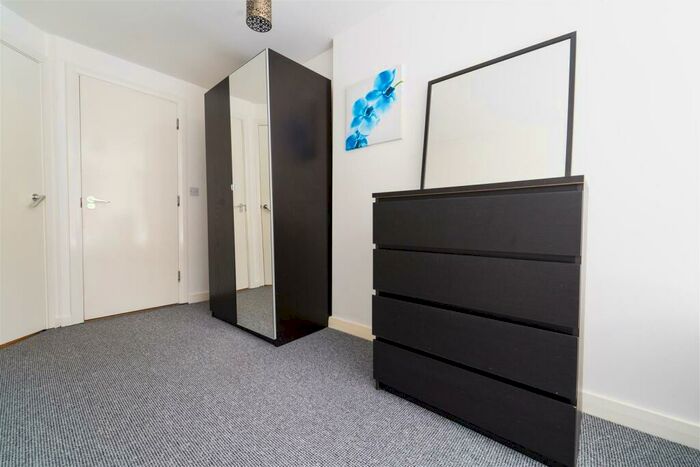 2 Bedroom Apartment To Rent In Royal Mills Northern Quarter, M4